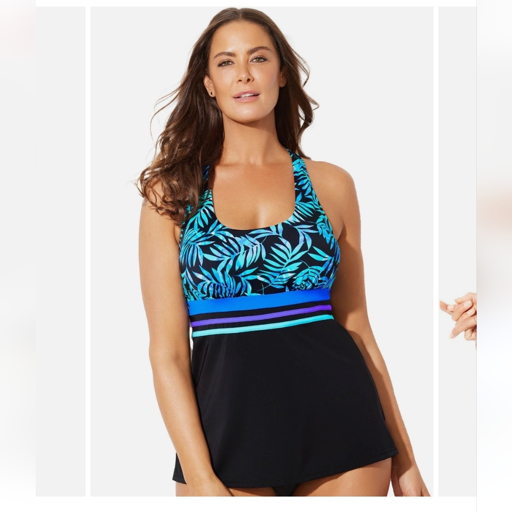 Swimsuits for all women's blue green palm crossback tankini top